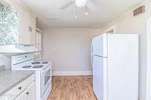 909 E 4th St, Goldsboro, NC 27534 - Photo 8