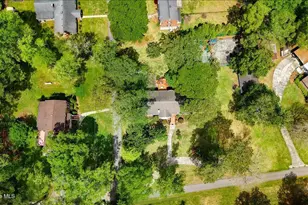 105 Harbor Dr, Washington, NC 27889 - Photo 10