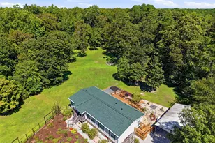 223 Blue Top Rd, Jacksonville, NC 28540 - Photo 56