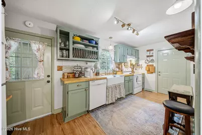 418 Campbell Street, Wilmington, NC 28401 - Photo 10