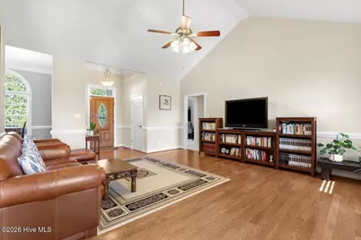 207 Kingston Circle, Goldsboro, NC 27530 - Photo 12