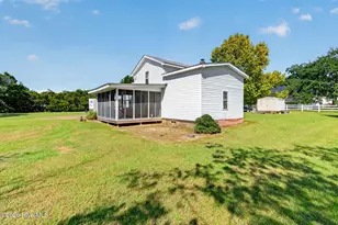 100 Morrison Dr, Smithfield, NC 27577 - Photo 2