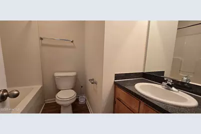 1205 Cross Creek Circle #B-4, Greenville, NC 27834 - Photo 28