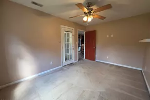200 Flagstone Ln, Jacksonville, NC 28546 - Photo 14