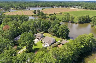 1115 Yardarm Dr, Oriental, NC 28571 - Photo 10