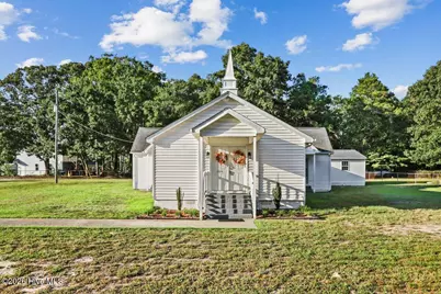3664 Fields Station Road, La Grange, NC 28551 - Photo 1
