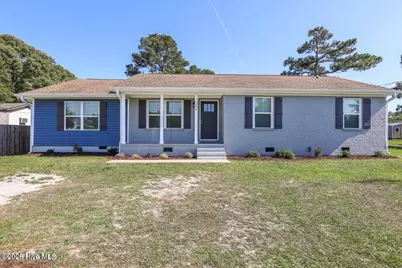 2098 Carolina 172, Sneads Ferry, NC 28460 - Photo 1