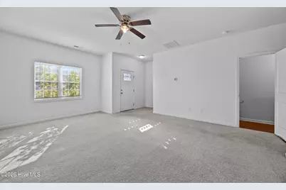 302 Kenan Loop, Jacksonville, NC 28546 - Photo 8