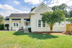 130 E Main St, Rose Hill, NC 28458 - Photo 2