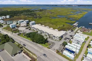 602 W Fort Macon Rd, Atlantic Beach, NC 28512 - Photo 6