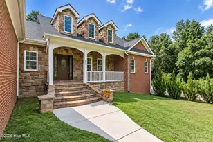 67 Hoyle Ln, Henderson, NC 27537 - Photo 2