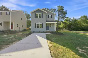 595 S Glover St, Southern Pines, NC 28387 - Photo 2