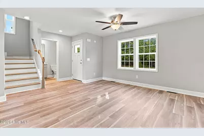 595 S Glover Street, Southern Pines, NC 28387 - Photo 10