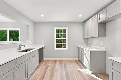595 S Glover Street, Southern Pines, NC 28387 - Photo 20