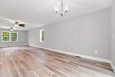 595 S Glover Street, Southern Pines, NC 28387 - Photo 16