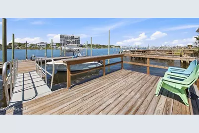 709 Canal Drive #Apt 3b, Carolina Beach, NC 28428 - Photo 4