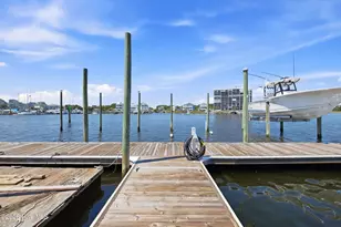 709 Canal Dr, Carolina Beach, NC 28428 - Photo 30