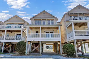 818 N New River Dr, Surf City, NC 28445 - Photo 1