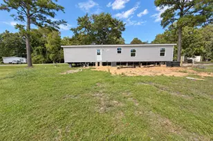 809 Garner Dr, Newport, NC 28570 - Photo 10