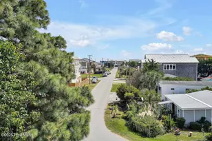 822 Cutter Ct, Kure Beach, NC 28449 - Photo 28