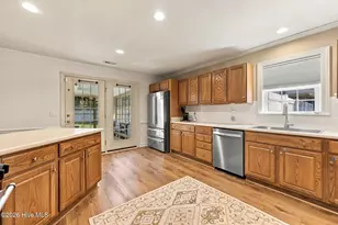 1405 Warwick Cir, Winterville, NC 28590 - Photo 14
