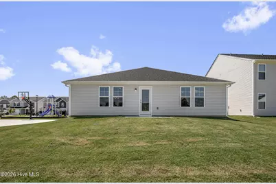 8 W Emily Gardens Drive, Selma, NC 27576 - Photo 34