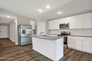 8 W Emily Gardens Dr, Selma, NC 27576 - Photo 4