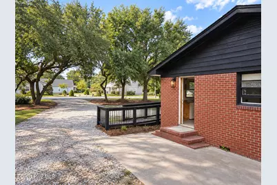 5050 Wrightsville Avenue, Wilmington, NC 28403 - Photo 4