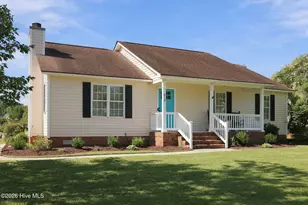 818 Winterfield Dr, Winterville, NC 28590 - Photo 2