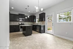 4055 Irwin Dr, Aberdeen, NC 28315 - Photo 18