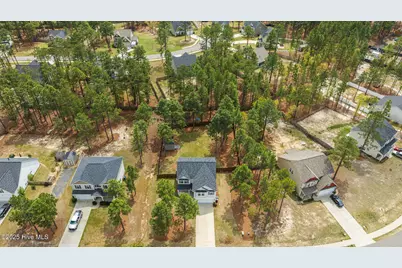 4055 Irwin Drive, Aberdeen, NC 28315 - Photo 6