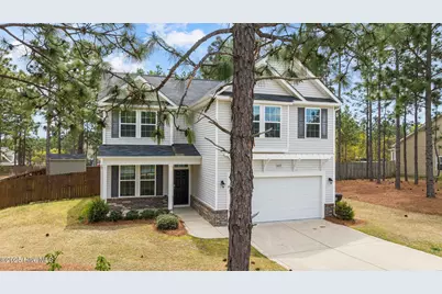 4055 Irwin Drive, Aberdeen, NC 28315 - Photo 2