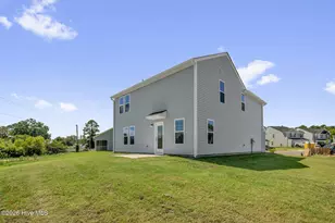 45 E Emily Gardens Dr, Selma, NC 27576 - Photo 2