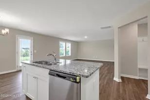 45 E Emily Gardens Dr, Selma, NC 27576 - Photo 14