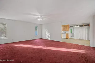 21761 W Bundy Street, Wagram, NC 28396 - Photo 16