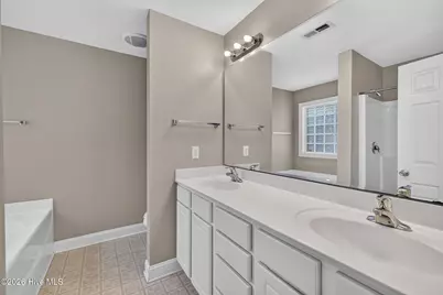 214 Gardenview Court NE, Leland, NC 28451 - Photo 18