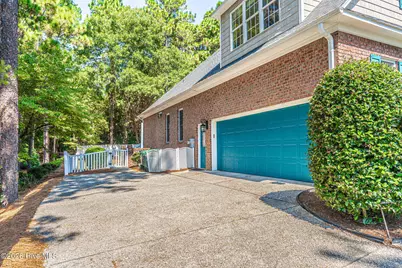 725 Lake Forest Drive SE, Pinehurst, NC 28374 - Photo 4