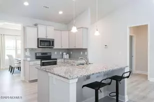 2129 Caracara Dr, New Bern, NC 28560 - Photo 10