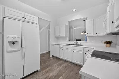 5006 Carleton Drive #Unit 39, Wilmington, NC 28403 - Photo 6