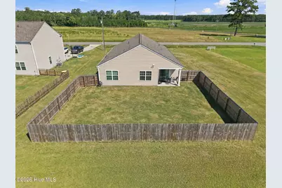 2128 Nc Highway 102, Ayden, NC 28513 - Photo 6