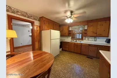 851 Halstead Boulevard, Elizabeth City, NC 27909 - Photo 10