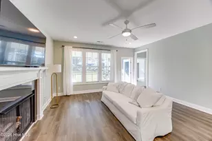 1002 Brighton Dr, New Bern, NC 28562 - Photo 8
