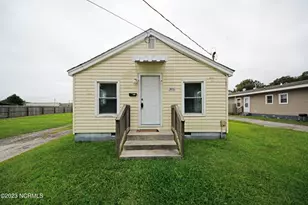 500 Torrence Ave, Jacksonville, NC 28540 - Photo 2