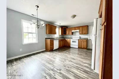 104 Sweet Bay Drive, New Bern, NC 28560 - Photo 4