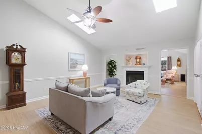 122 Norbury Drive, New Bern, NC 28562 - Photo 2