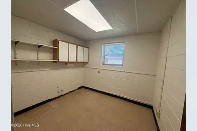 615 College Street, Jacksonville, NC 28540 - Photo 18