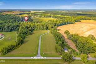 305 Fox Ridge Rd, Warsaw, NC 28398 - Photo 54