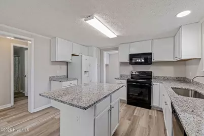135 Brandy Avenue, La Grange, NC 28551 - Photo 10