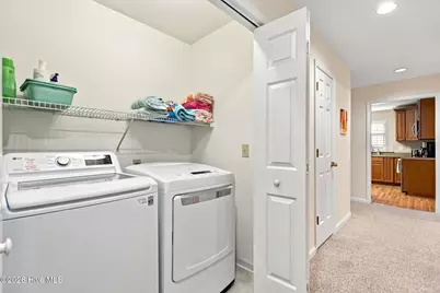 721 Sloop Pointe Lane, Kure Beach, NC 28449 - Photo 42