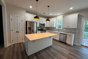 101 Windy Point, Sneads Ferry, NC 28460 - Photo 2